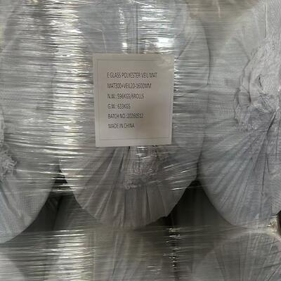 عمده فروشی E Glass Polyester Veil Mat MAT300+VEIL20 1600MM، 6 رول در هر دسته، E-glass fiber veil mat برای FRP کامپوزیت، مقاوم به خوردگی، ساخته شده در کارخانه چین با عرضه دسته ای پایدار.